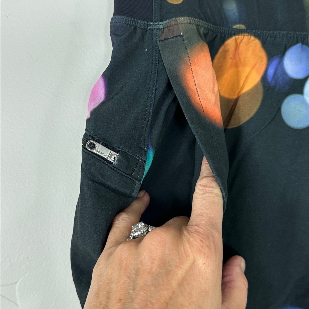 Lululemon T.H.E. Short H2O Colorful Blink Me Rare Swim Shorts Small - Picture 2 of 8